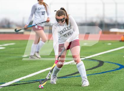 Thumbnail 2 in Regis Jesuit photogallery.