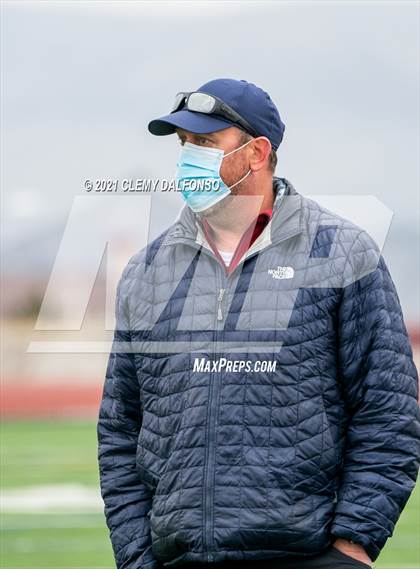 Thumbnail 3 in Regis Jesuit photogallery.
