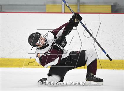 Thumbnail 3 in Guilford @ North Haven photogallery.