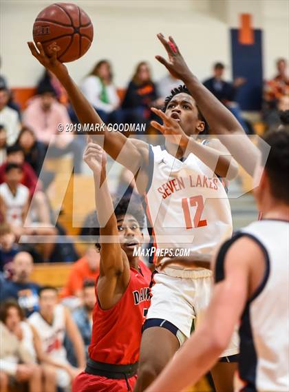 Thumbnail 1 in Pearland @ Seven Lakes photogallery.