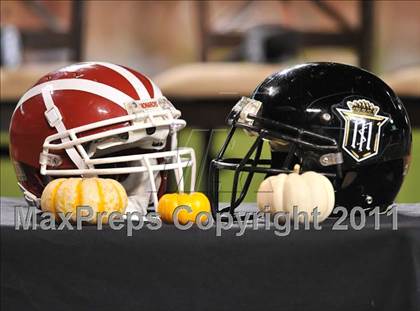 Thumbnail 2 in Mater Dei vs. Servite photogallery.