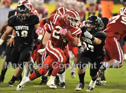 Thumbnail 3 in Mater Dei vs. Servite photogallery.