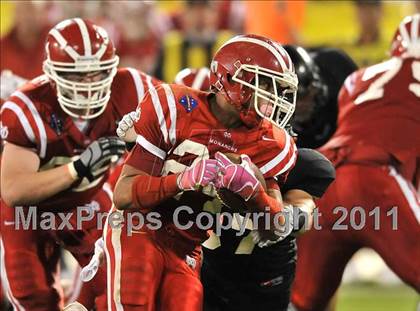 Thumbnail 1 in Mater Dei vs. Servite photogallery.