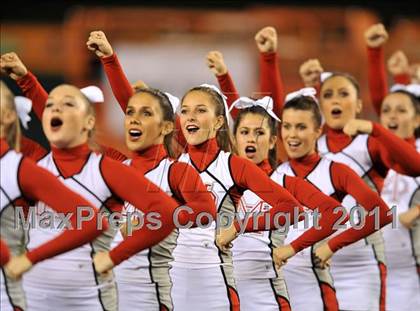 Thumbnail 1 in Mater Dei vs. Servite photogallery.