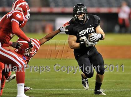 Thumbnail 3 in Mater Dei vs. Servite photogallery.