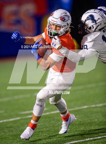 Thumbnail 3 in Bellarmine Prep @ Graham-Kapowsin photogallery.