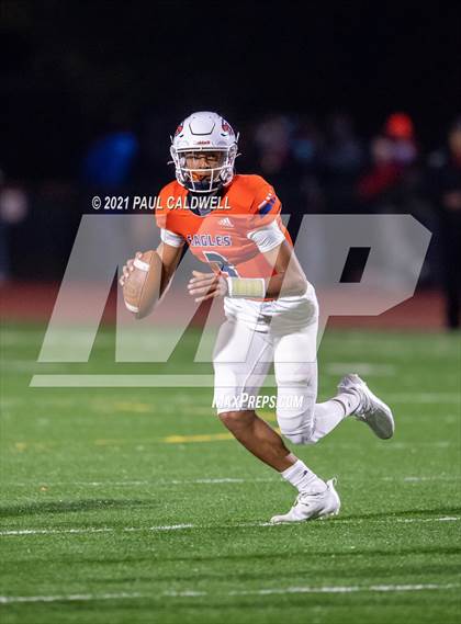 Thumbnail 3 in Bellarmine Prep @ Graham-Kapowsin photogallery.
