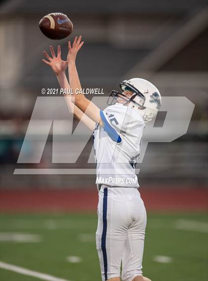 Thumbnail 3 in Bellarmine Prep @ Graham-Kapowsin photogallery.