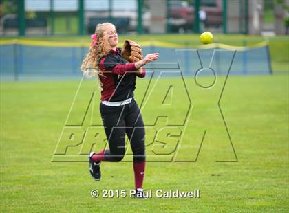 Thumbnail 1 in Juanita vs. Enumclaw (WIAA 3A First Round Playoff) photogallery.