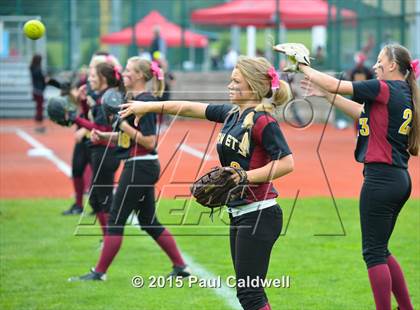 Thumbnail 2 in Juanita vs. Enumclaw (WIAA 3A First Round Playoff) photogallery.