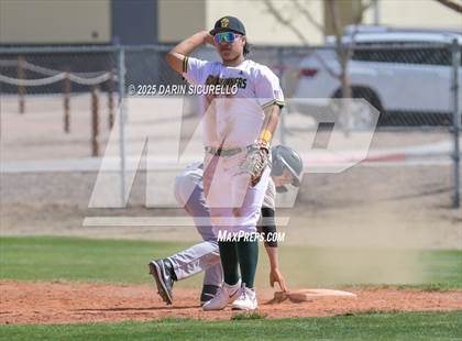 Thumbnail 3 in Winslow vs. San Tan Charter (Ben Franklin Pre-Season Classic) photogallery.
