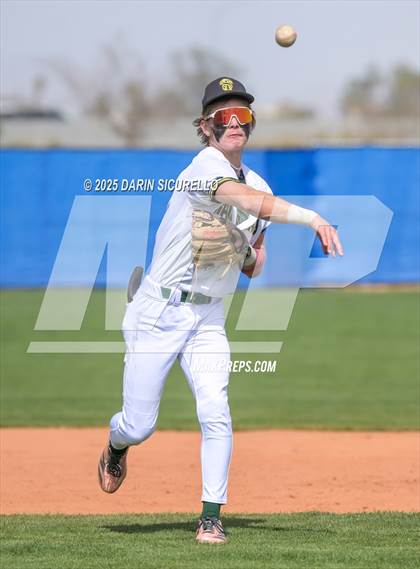 Thumbnail 3 in Winslow vs. San Tan Charter (Ben Franklin Pre-Season Classic) photogallery.