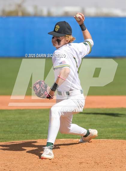 Thumbnail 2 in Winslow vs. San Tan Charter (Ben Franklin Pre-Season Classic) photogallery.