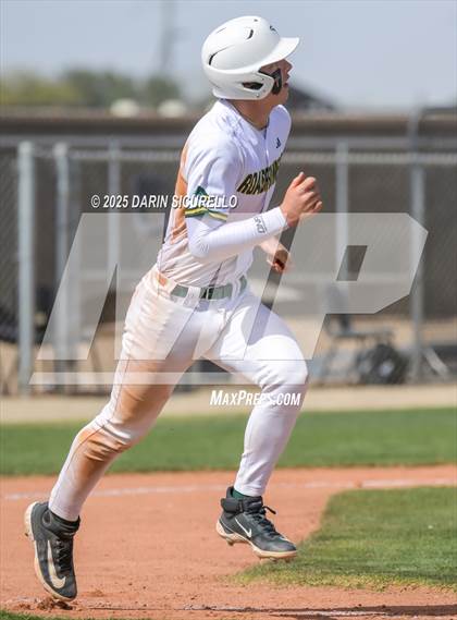 Thumbnail 3 in Winslow vs. San Tan Charter (Ben Franklin Pre-Season Classic) photogallery.