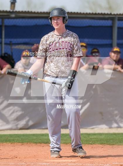 Thumbnail 3 in Winslow vs. San Tan Charter (Ben Franklin Pre-Season Classic) photogallery.