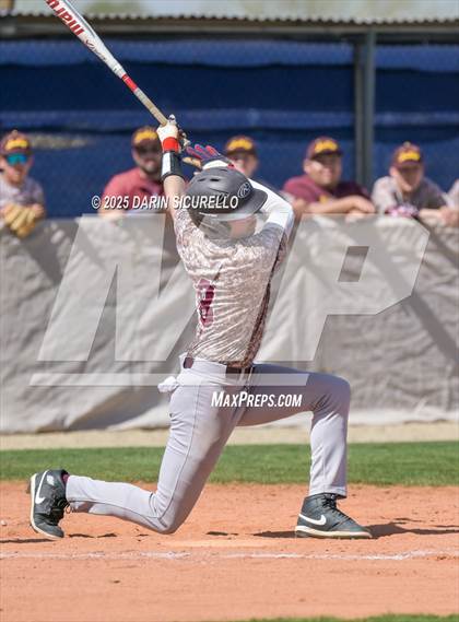 Thumbnail 2 in Winslow vs. San Tan Charter (Ben Franklin Pre-Season Classic) photogallery.