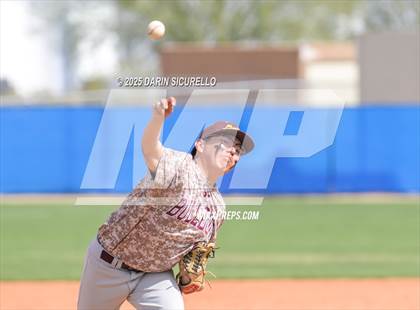 Thumbnail 2 in Winslow vs. San Tan Charter (Ben Franklin Pre-Season Classic) photogallery.