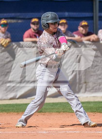 Thumbnail 3 in Winslow vs. San Tan Charter (Ben Franklin Pre-Season Classic) photogallery.