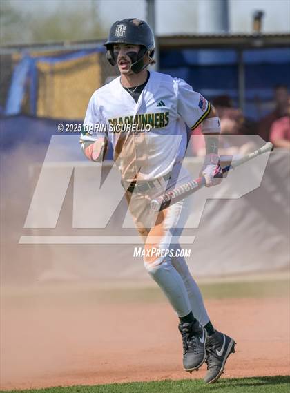 Thumbnail 2 in Winslow vs. San Tan Charter (Ben Franklin Pre-Season Classic) photogallery.