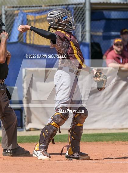 Thumbnail 2 in Winslow vs. San Tan Charter (Ben Franklin Pre-Season Classic) photogallery.