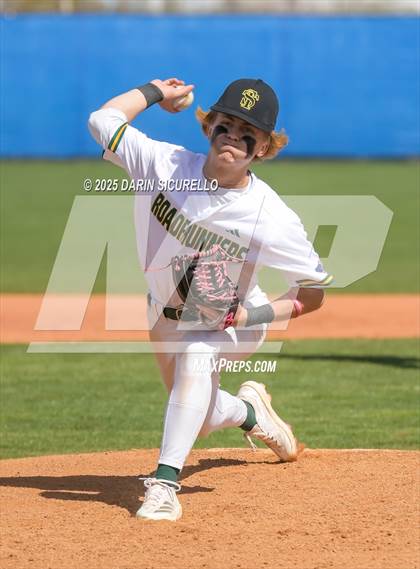 Thumbnail 2 in Winslow vs. San Tan Charter (Ben Franklin Pre-Season Classic) photogallery.