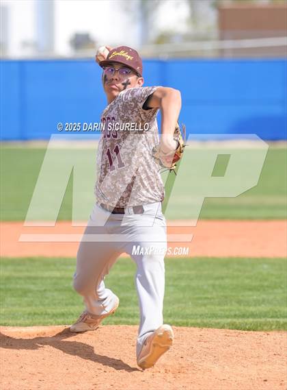 Thumbnail 1 in Winslow vs. San Tan Charter (Ben Franklin Pre-Season Classic) photogallery.