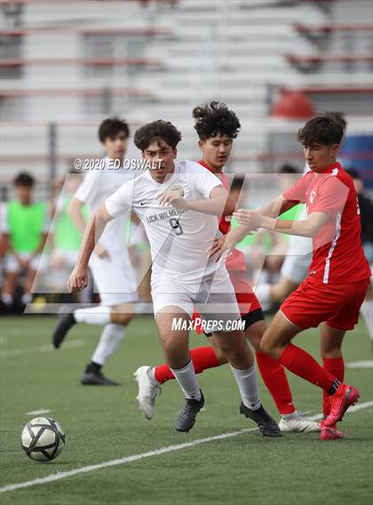 Thumbnail 3 in Lick-Wilmerding @ Saint Mary's (CIF NCS D4 Quarterfinal) photogallery.