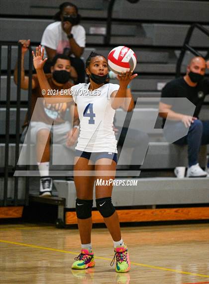 Thumbnail 1 in Steele Canyon vs Bonita Vista (SUHI JV Tournament) photogallery.