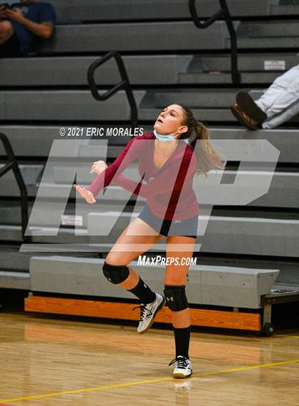 Thumbnail 2 in Steele Canyon vs Bonita Vista (SUHI JV Tournament) photogallery.