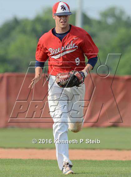 Thumbnail 1 in Newman @ Riverside Academy (LHSAA 2A 2nd Round Playoff G1) photogallery.