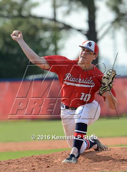 Thumbnail 3 in Newman @ Riverside Academy (LHSAA 2A 2nd Round Playoff G1) photogallery.