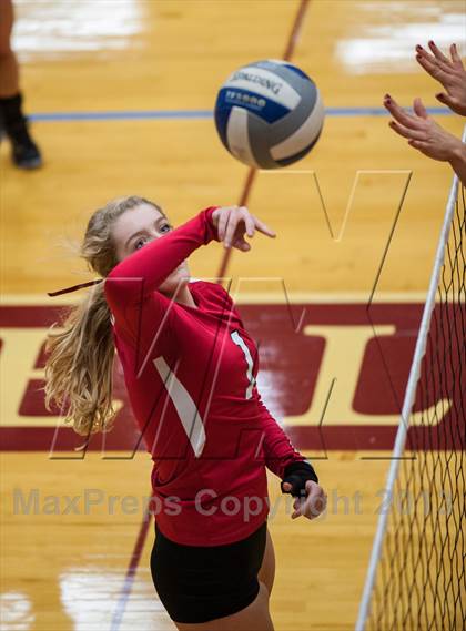Thumbnail 3 in Barnstable vs Coventry (2013 Volleyhall Classic Final) photogallery.