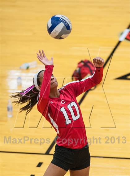 Thumbnail 2 in Barnstable vs Coventry (2013 Volleyhall Classic Final) photogallery.