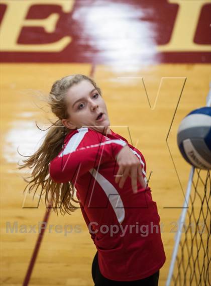 Thumbnail 2 in Barnstable vs Coventry (2013 Volleyhall Classic Final) photogallery.