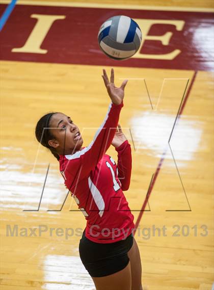 Thumbnail 2 in Barnstable vs Coventry (2013 Volleyhall Classic Final) photogallery.