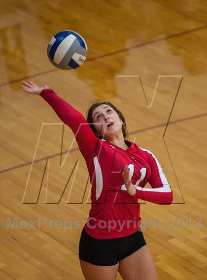 Thumbnail 1 in Barnstable vs Coventry (2013 Volleyhall Classic Final) photogallery.