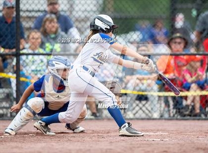 Thumbnail 2 in Ardsley vs. Oneida (NYSPHSAA Class B Final) photogallery.