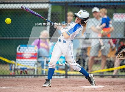 Thumbnail 2 in Ardsley vs. Oneida (NYSPHSAA Class B Final) photogallery.