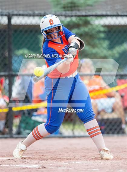 Thumbnail 3 in Ardsley vs. Oneida (NYSPHSAA Class B Final) photogallery.