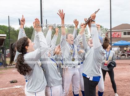 Thumbnail 3 in Ardsley vs. Oneida (NYSPHSAA Class B Final) photogallery.