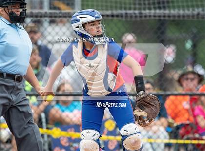 Thumbnail 1 in Ardsley vs. Oneida (NYSPHSAA Class B Final) photogallery.