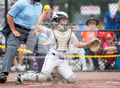 Thumbnail 2 in Ardsley vs. Oneida (NYSPHSAA Class B Final) photogallery.