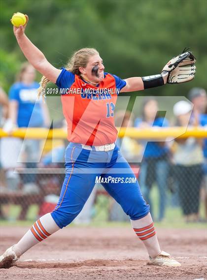 Thumbnail 3 in Ardsley vs. Oneida (NYSPHSAA Class B Final) photogallery.
