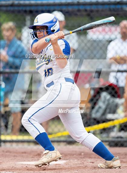 Thumbnail 3 in Ardsley vs. Oneida (NYSPHSAA Class B Final) photogallery.