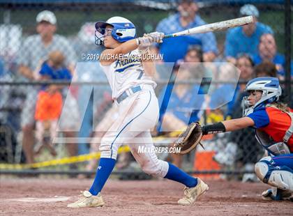 Thumbnail 3 in Ardsley vs. Oneida (NYSPHSAA Class B Final) photogallery.