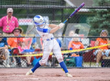 Thumbnail 1 in Ardsley vs. Oneida (NYSPHSAA Class B Final) photogallery.