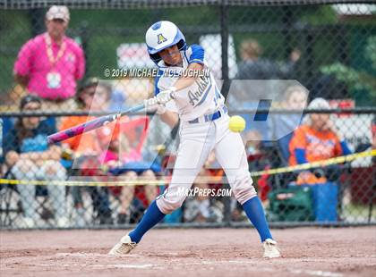 Thumbnail 1 in Ardsley vs. Oneida (NYSPHSAA Class B Final) photogallery.