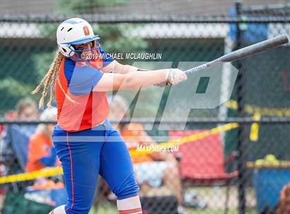 Thumbnail 2 in Ardsley vs. Oneida (NYSPHSAA Class B Final) photogallery.