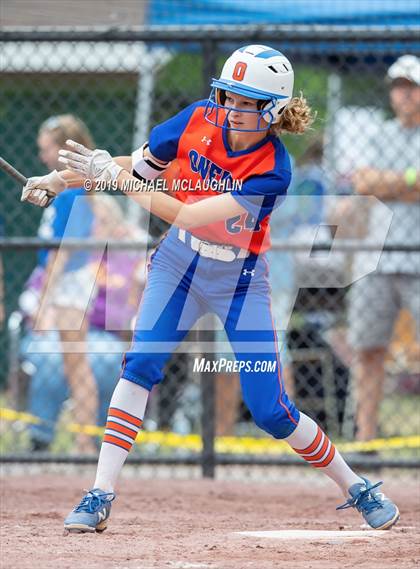Thumbnail 3 in Ardsley vs. Oneida (NYSPHSAA Class B Final) photogallery.