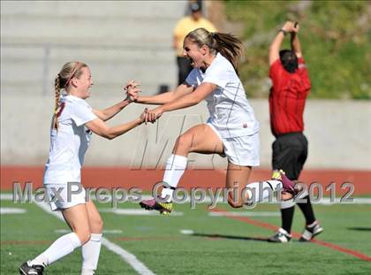 Thumbnail 3 in Oaks Christian vs. Marymount (CIF SS D4 Final) photogallery.